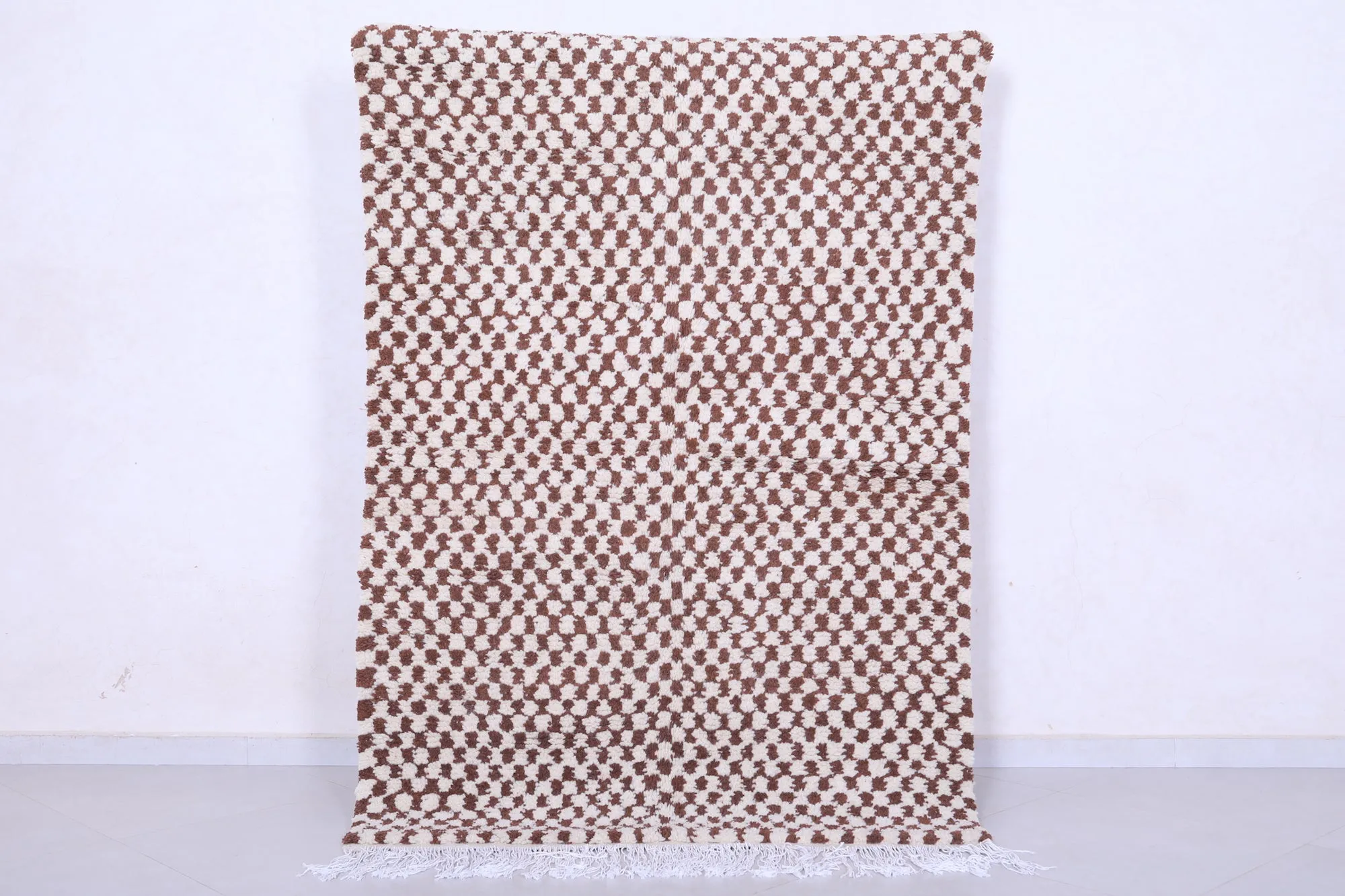 Brown and Beige Shaggy Moroccan Rug 4.4 X 6.4 Feet – Checkered Elegance