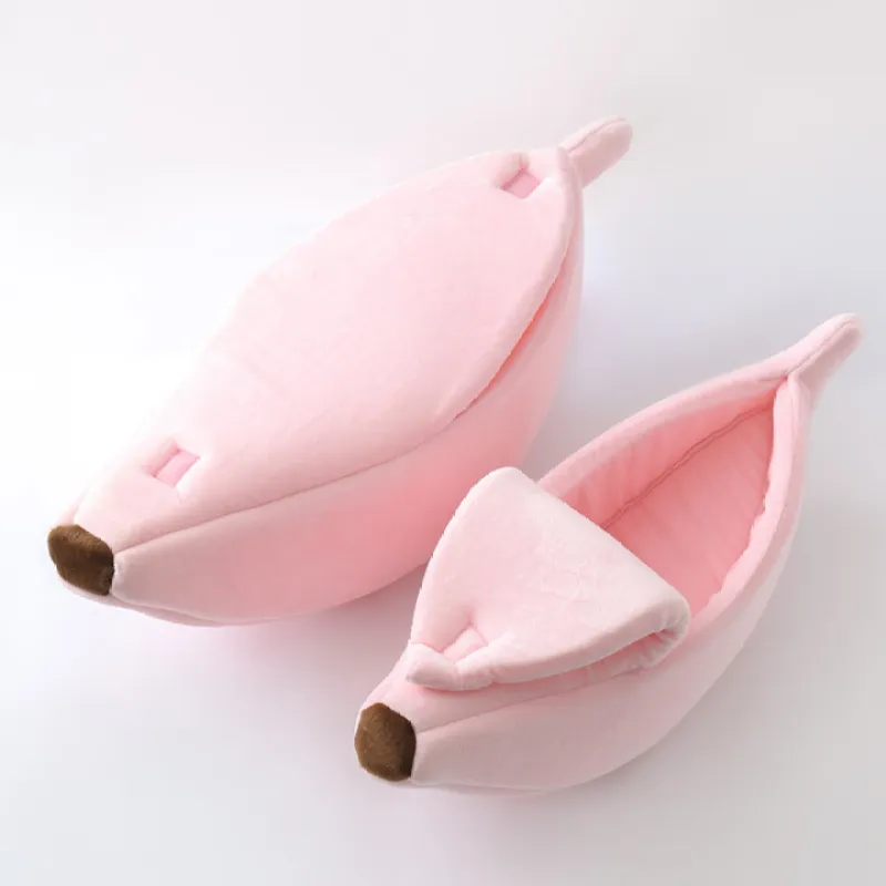 Cozy Banana Pet Bed