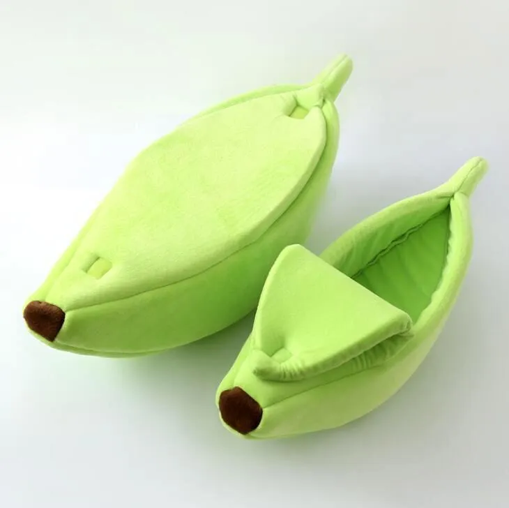 Cozy Banana Pet Bed