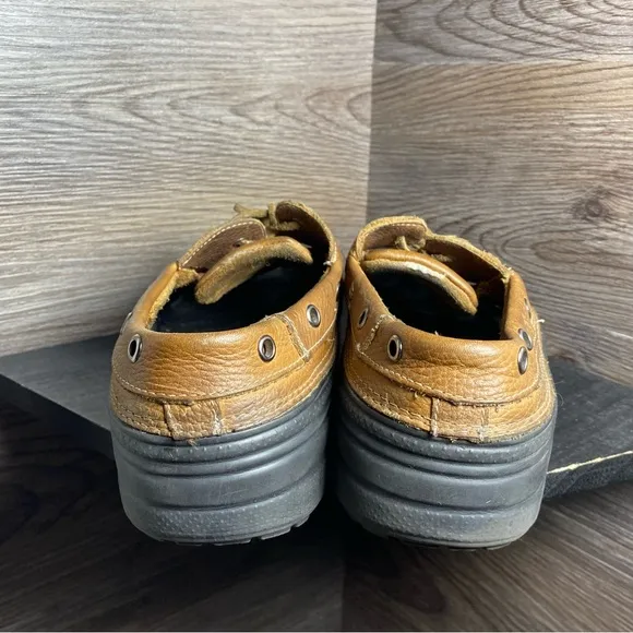 Crocs islander pit crew black brown sandals