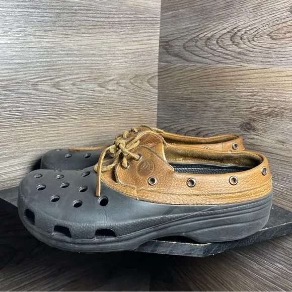 Crocs islander pit crew black brown sandals