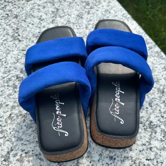 Free People Fairmount Flared Sandals Cobalt Blue Platform Cork Size 37.5 NWOB