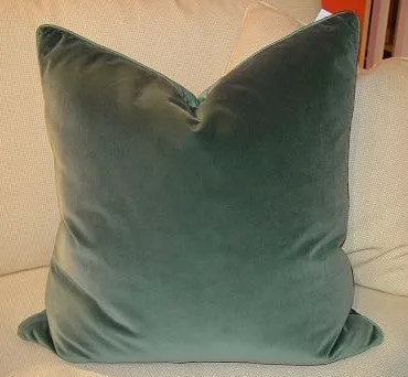 Giorgio Velvet Pillow 22x22 - Ryan Studio
