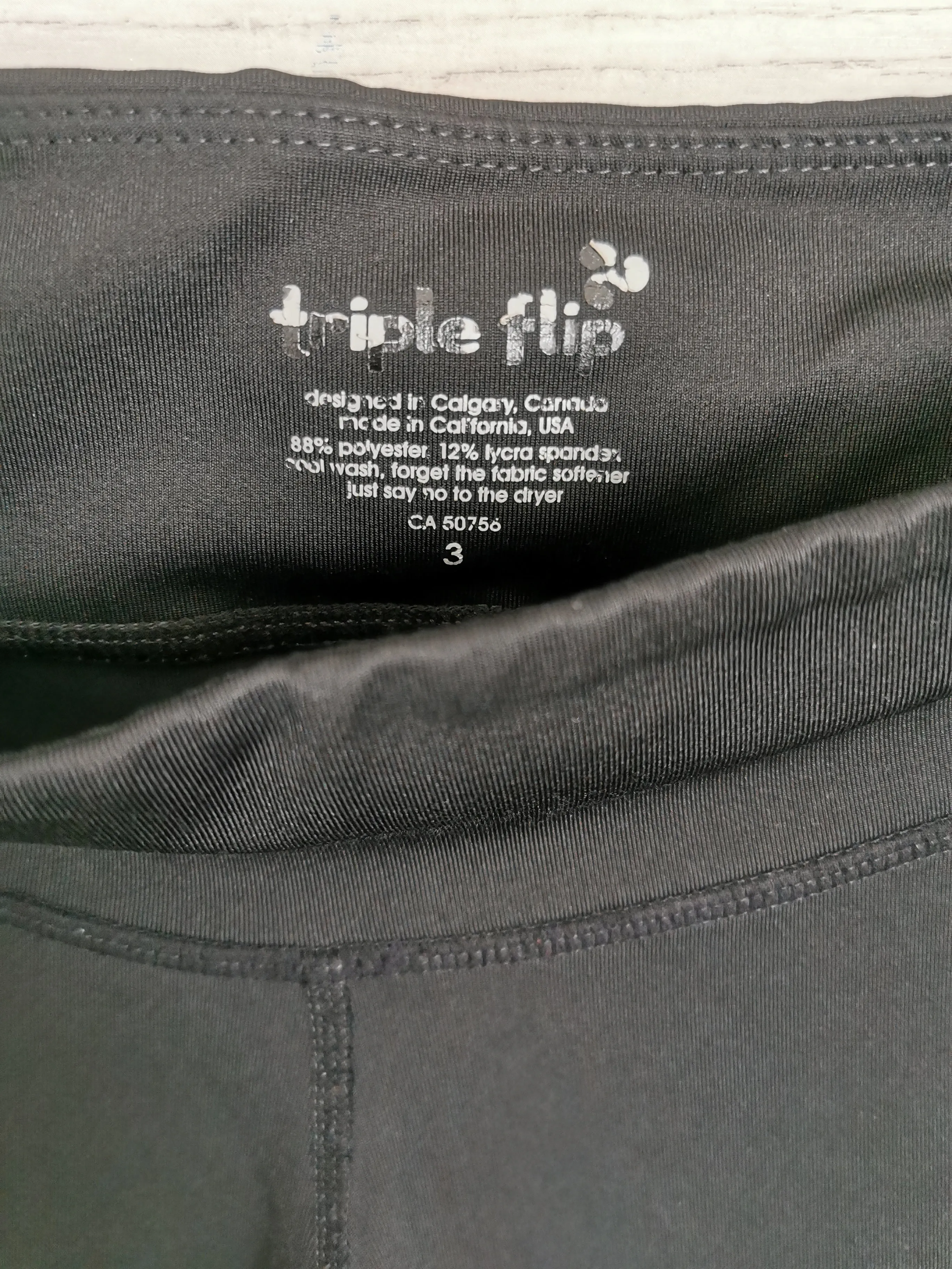 GIRL SIZE 3 (8/10 YEARS) - TRIPLE FLIP, Black Athletic Pants GUC B8