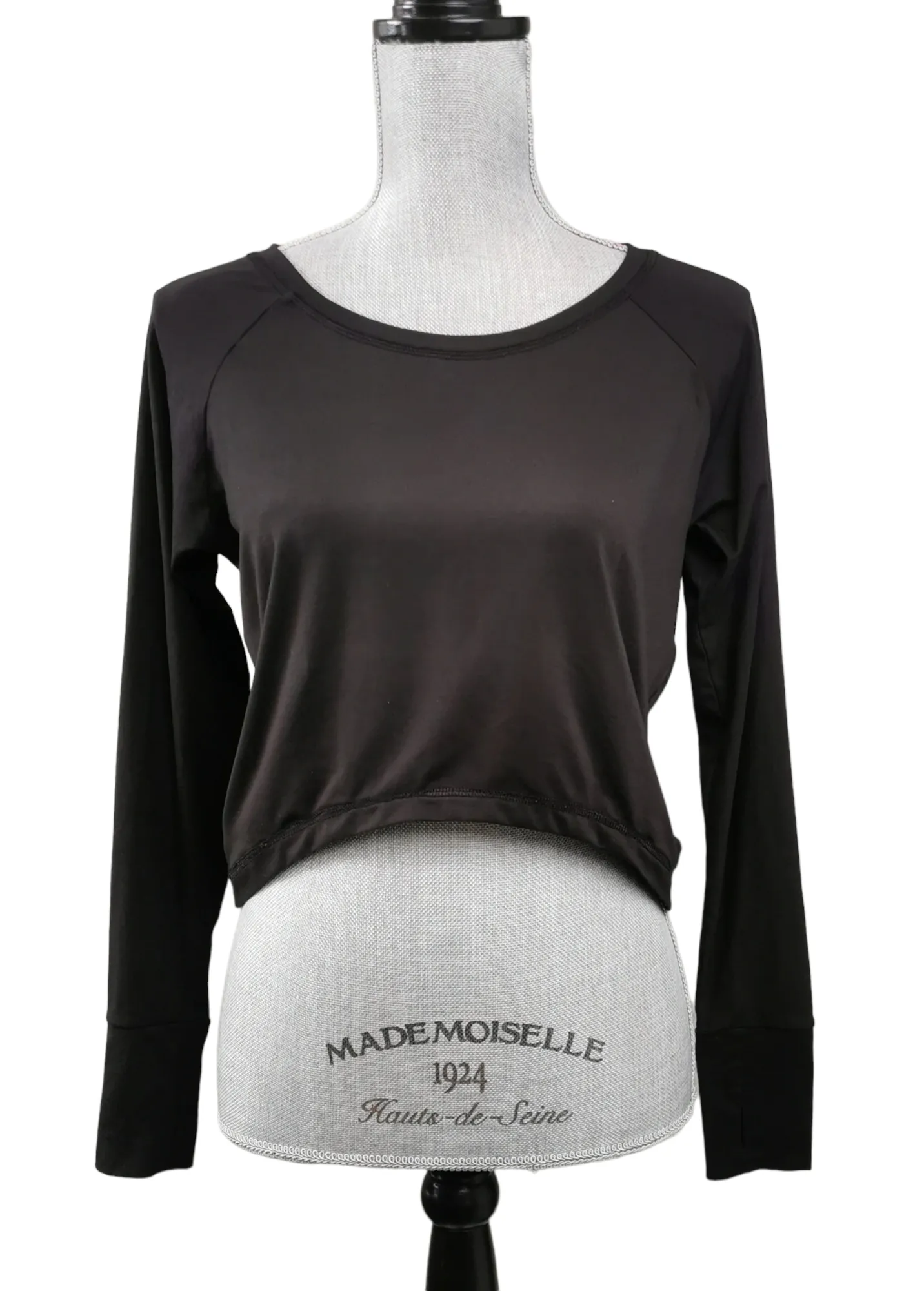 GIRL SIZE 4 (10/12 YEARS) - TRIPLE FLIP, Black Yoga Crop Top VGUC B36