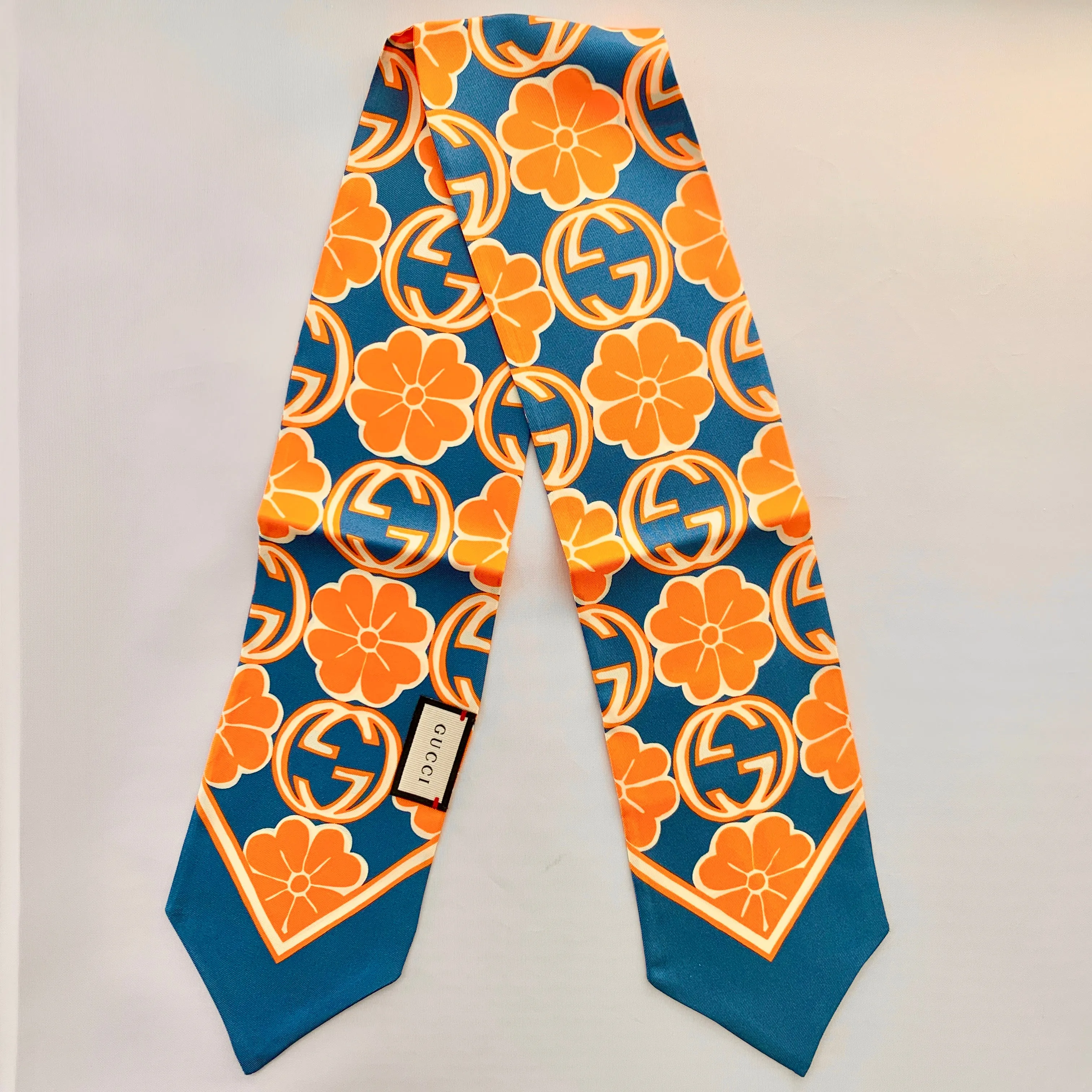 Gucci GG Flower Silk Foily Skinny Scarf in Blue