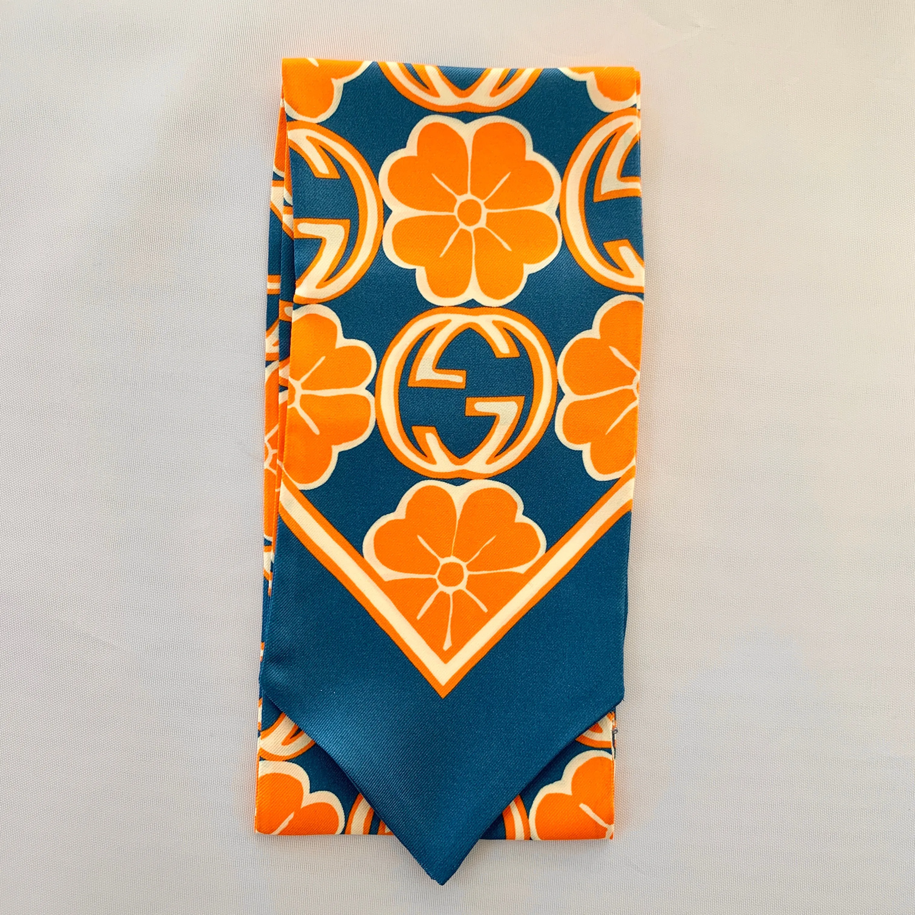 Gucci GG Flower Silk Foily Skinny Scarf in Blue