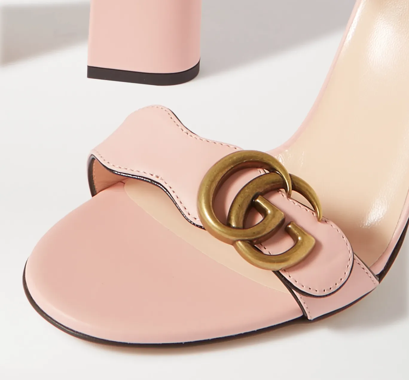 Gucci GG Marmont Block Heel Sandal in Perfect Pink