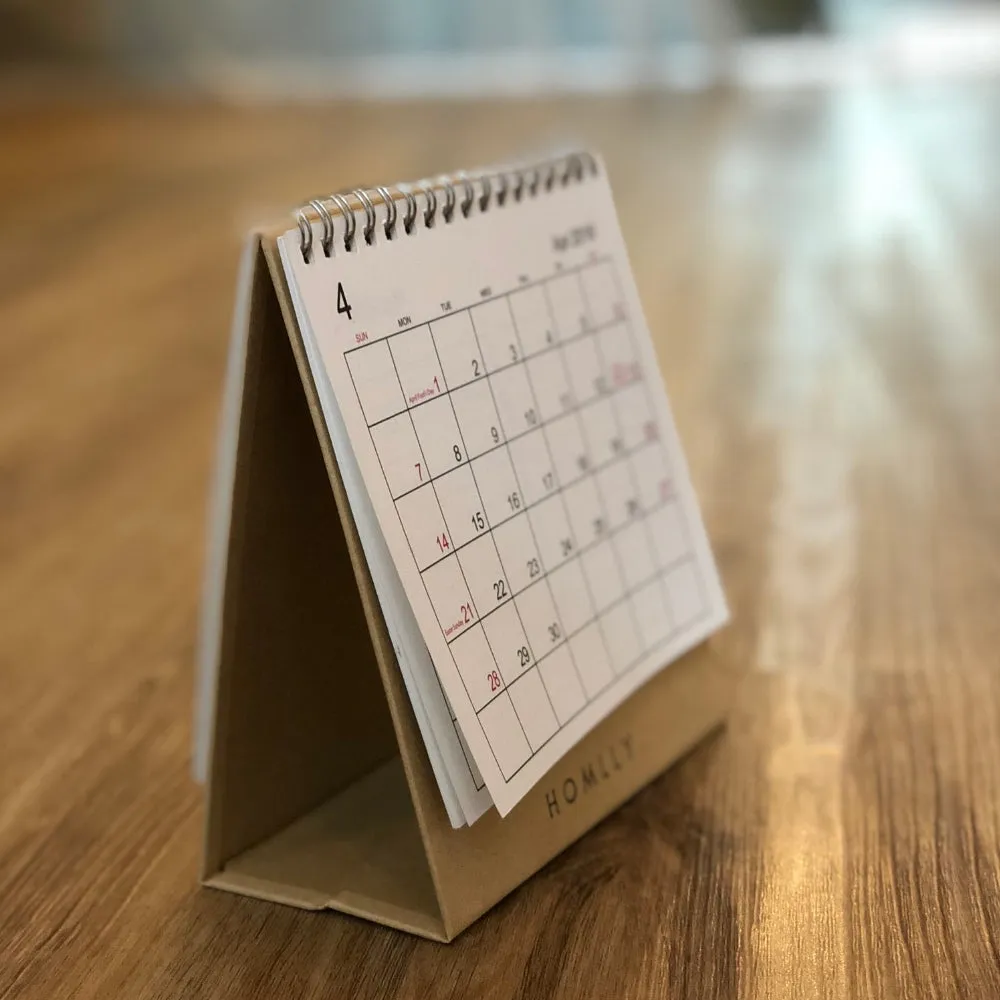 Homlly Modern Desk / Table Calendar