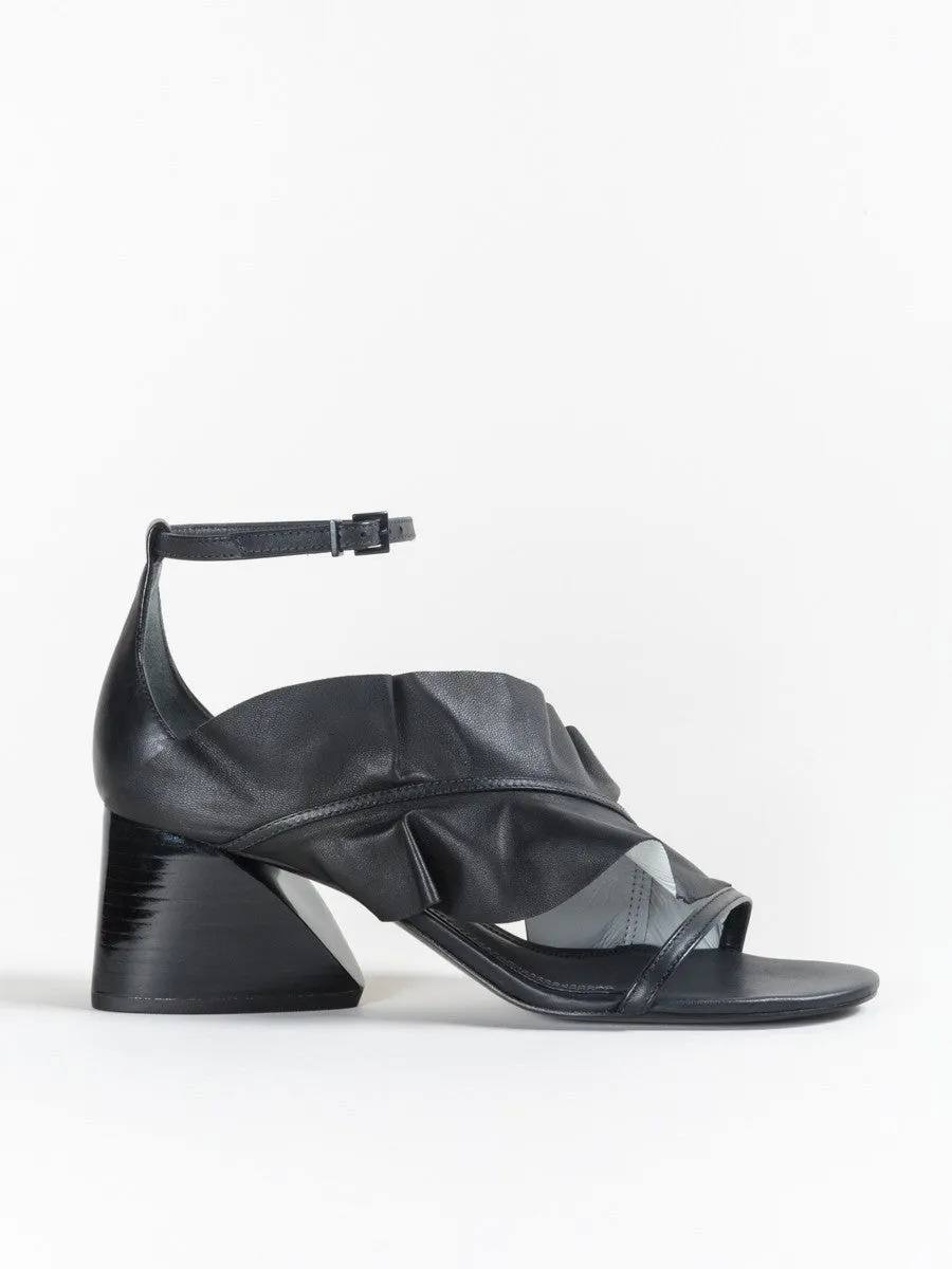 kiah ruffle heel