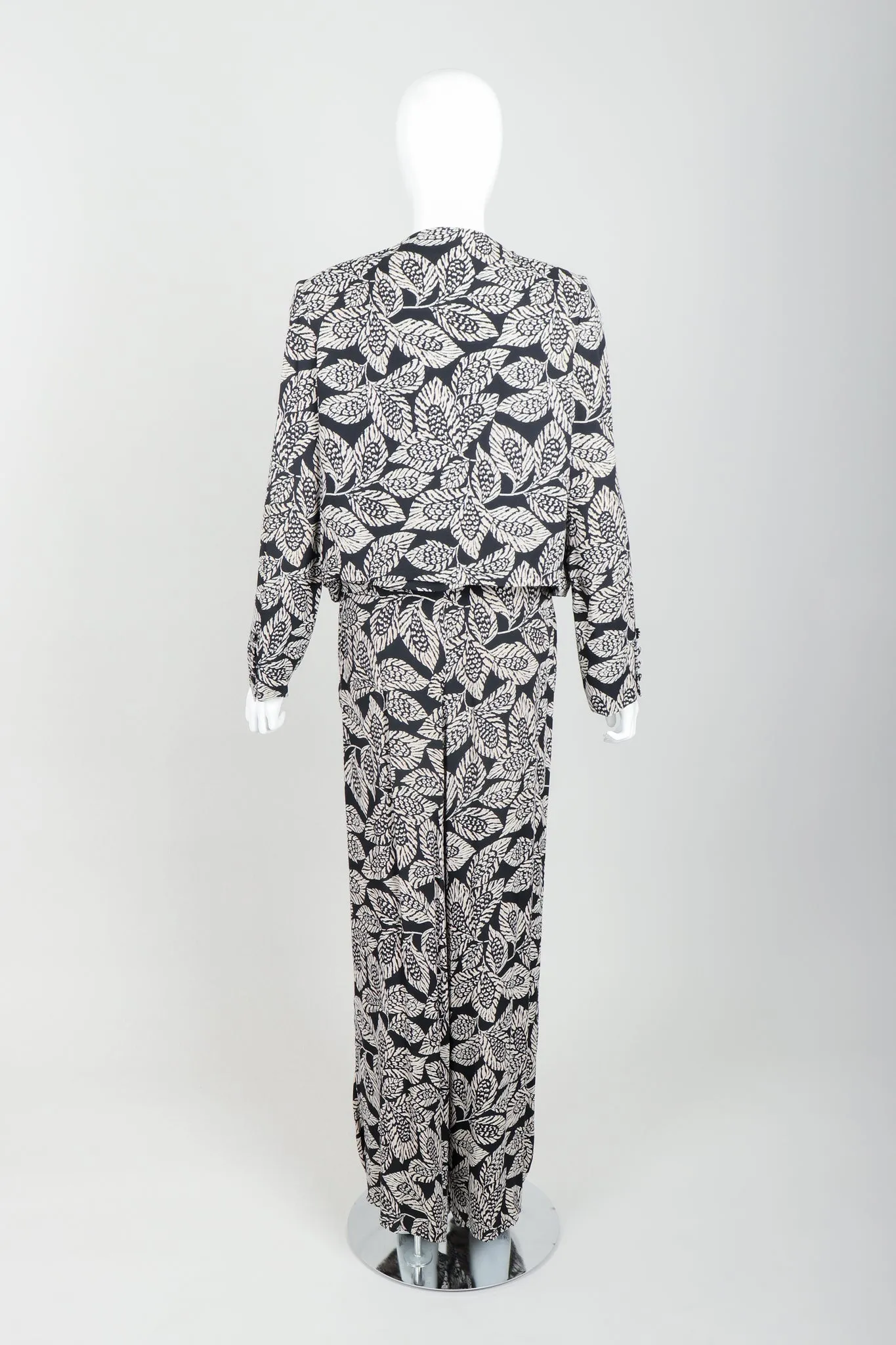 Leaf Print Jacket, Tank & Pant Ensemble