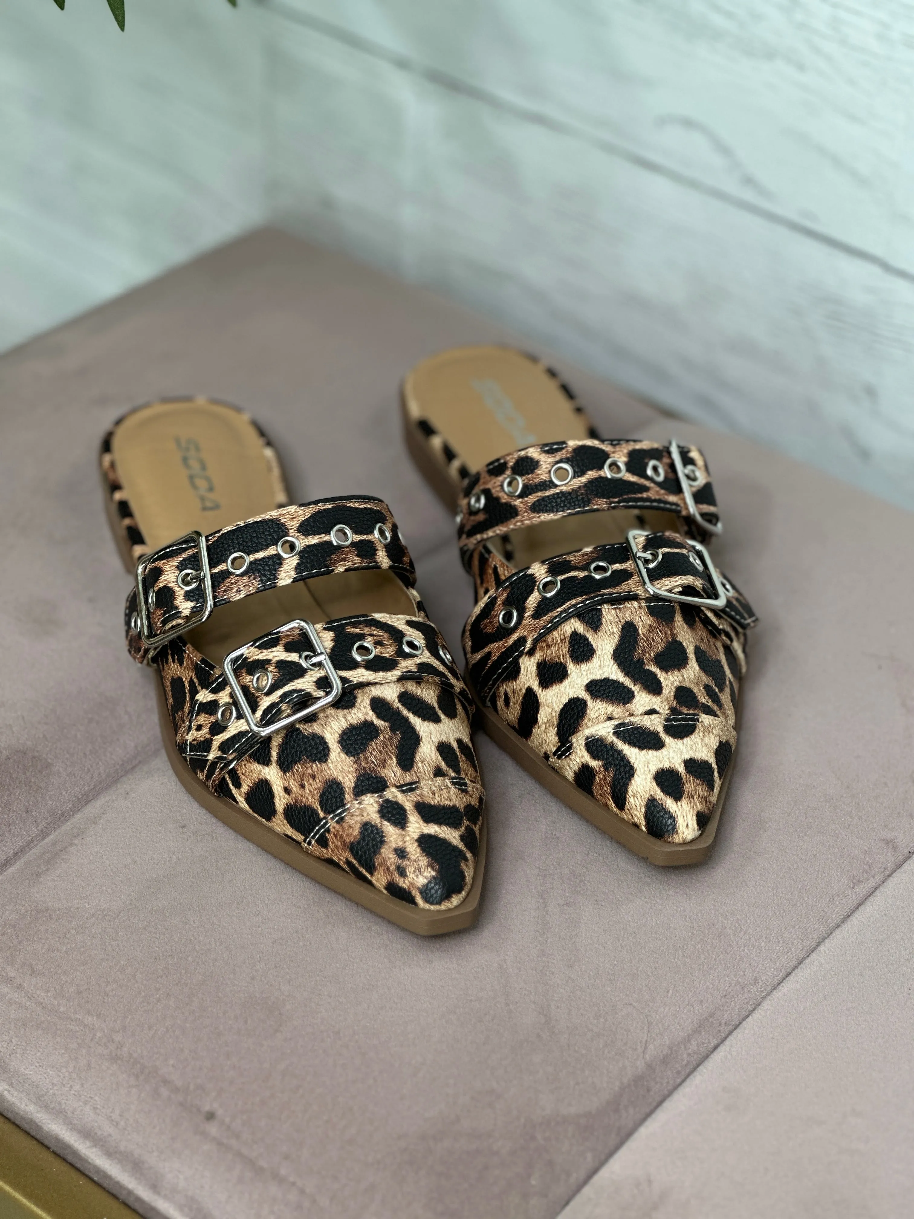 Leopard Pointed Buckle Mules