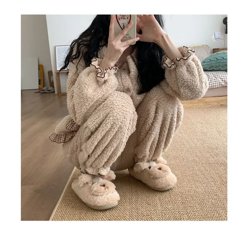 Lovely plush cotton bear shoes UB3485