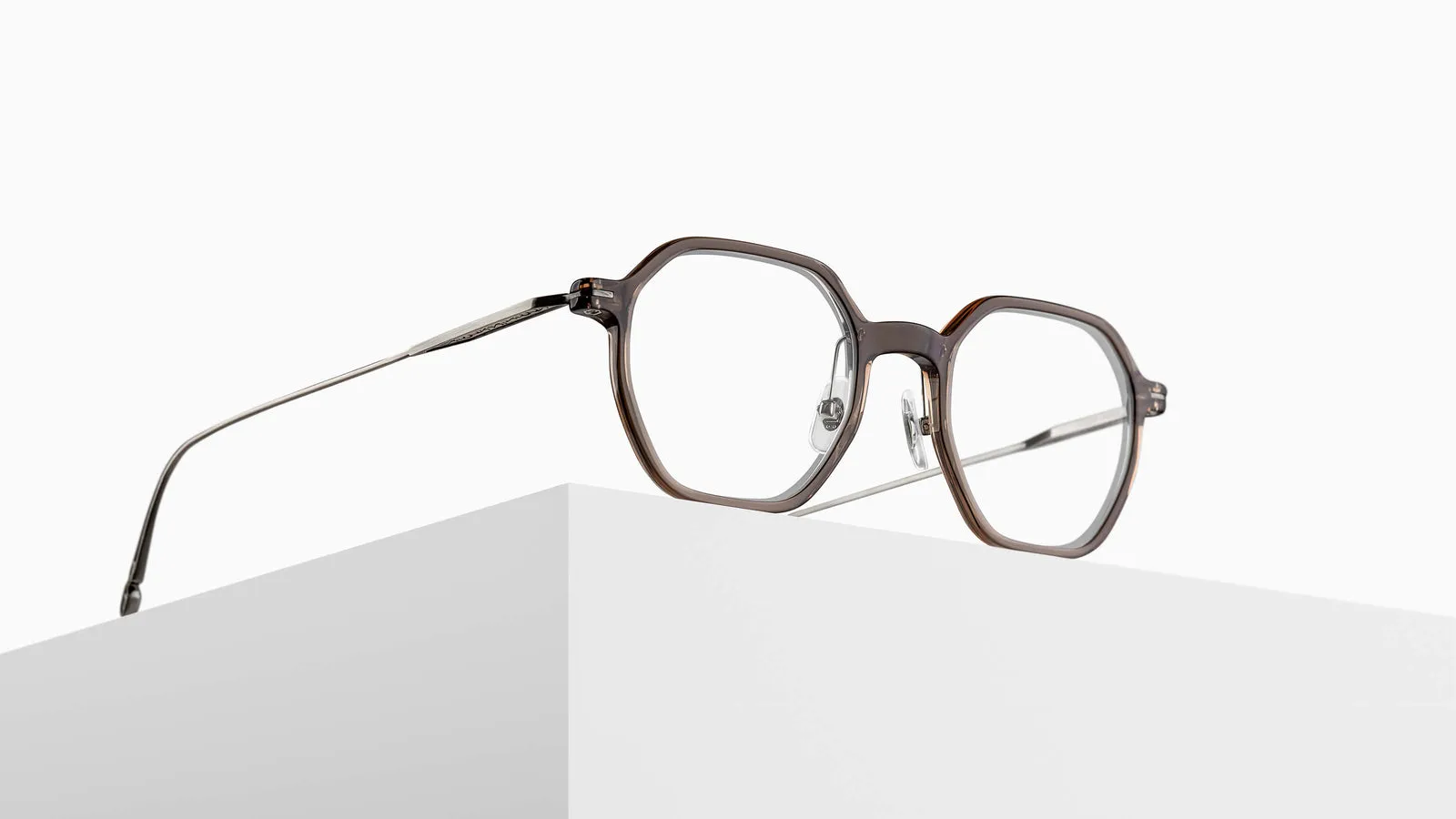 M2053-Taupe / Antique Silver