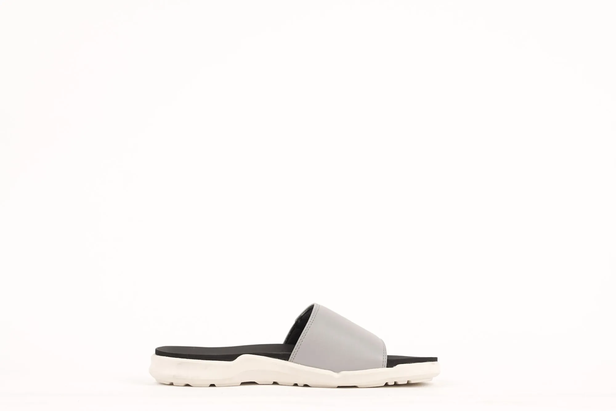 MAGNI SLIDES | ALMOST GREY | UNISEX