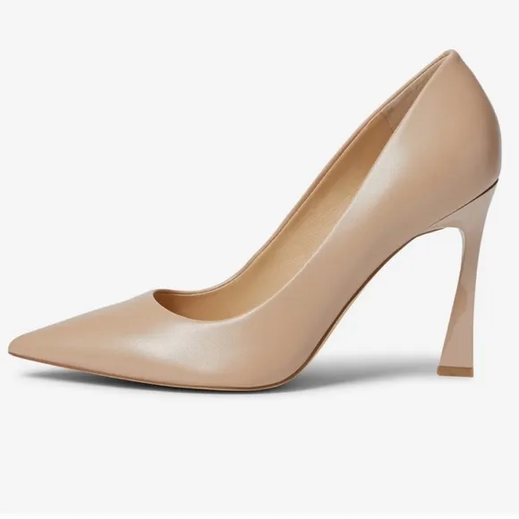 MARC FISHER LTD Sassie Pump in Light Natural