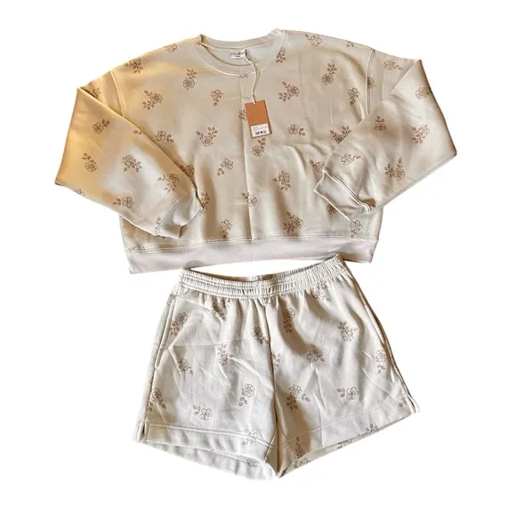NWT Oat Collective Get Cozy Floral Matching Set - Size Medium - Sweatshirt &amp; Sho