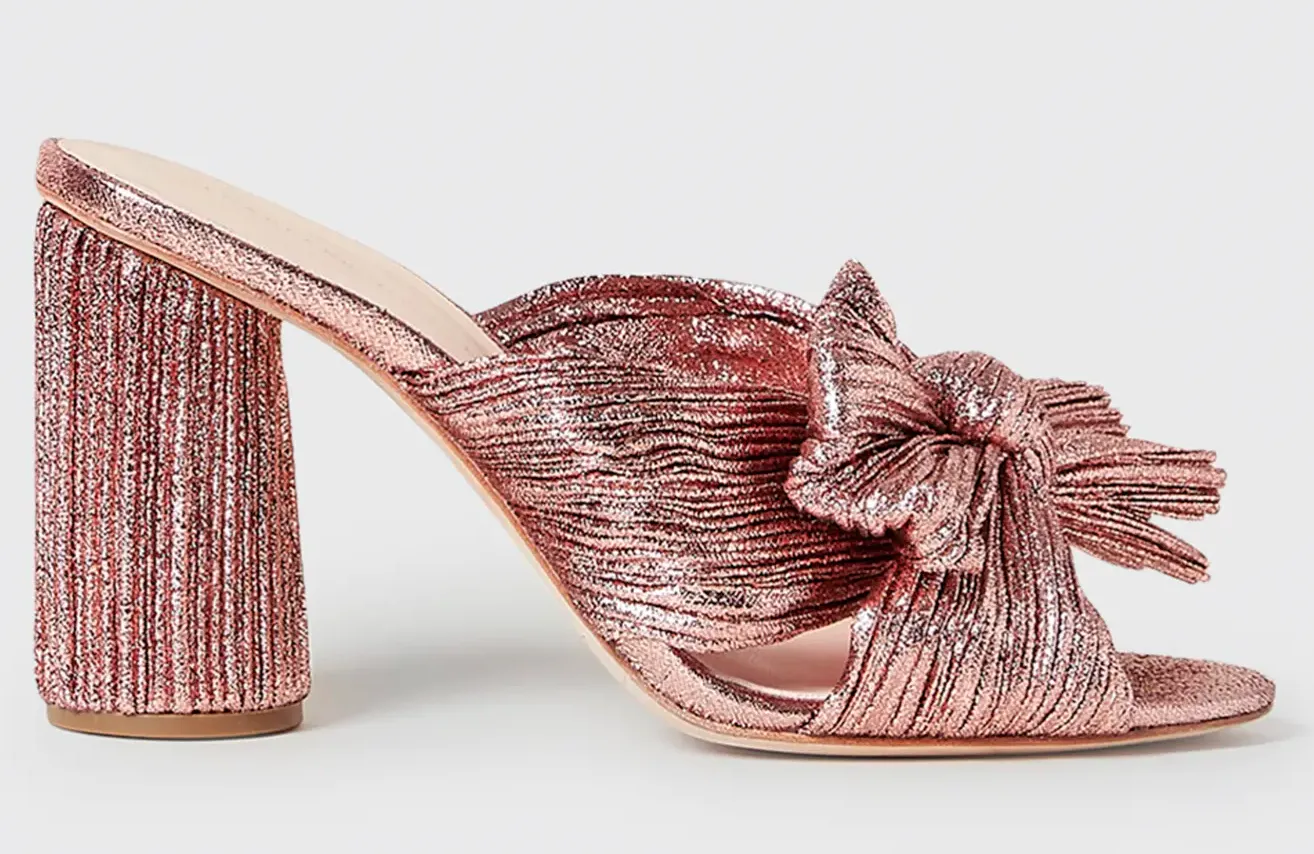Penny knot heel