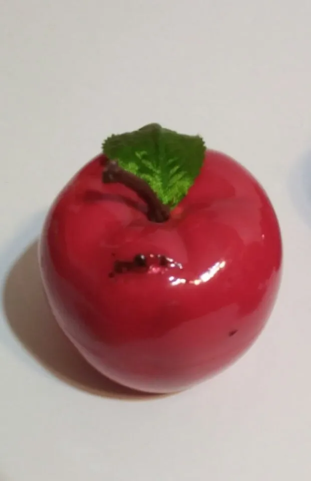 Plastic Decorative Apple's