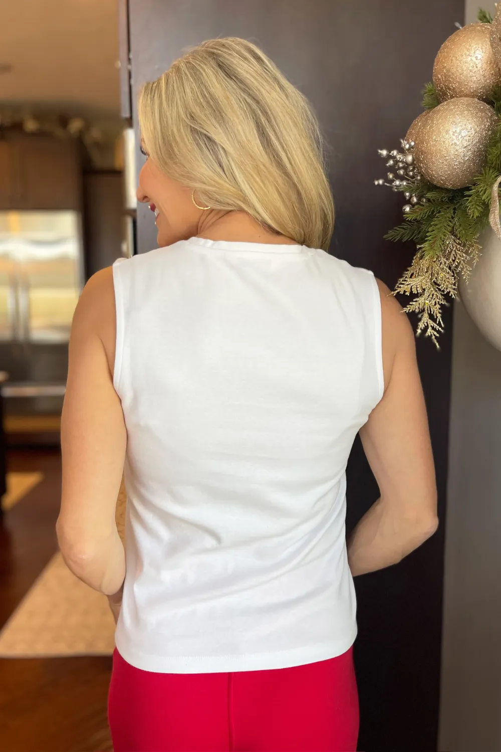 Sleeveless V Neck Knit Top