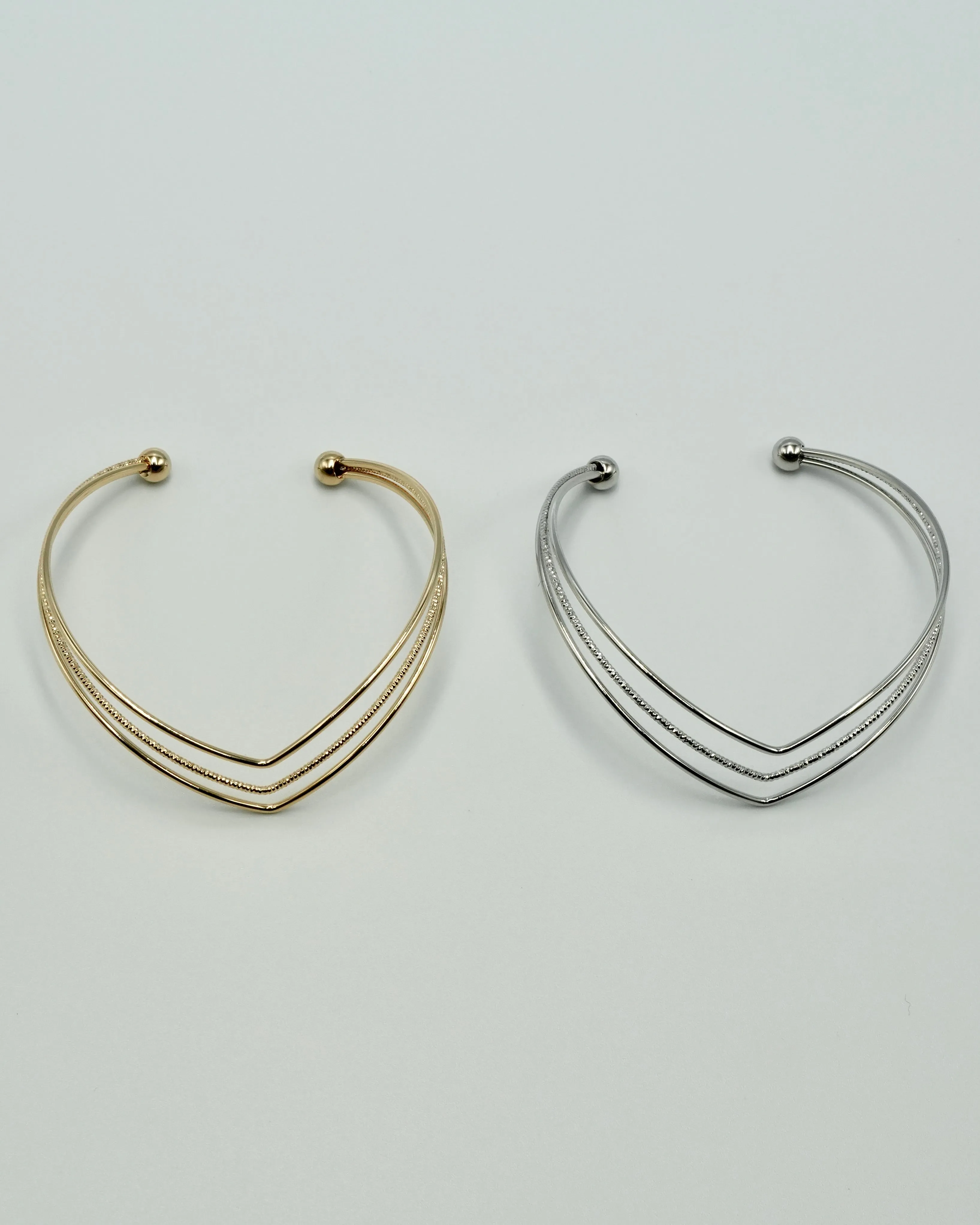 triple thin pointed bangle