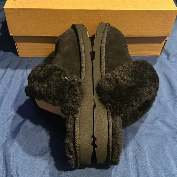 UGG- cozy II, BLK, 6 kids