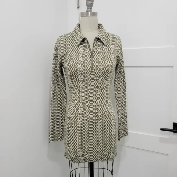 Urban Outfitters iets frans Retro Olive Cream Patterned Mini Dress Size M