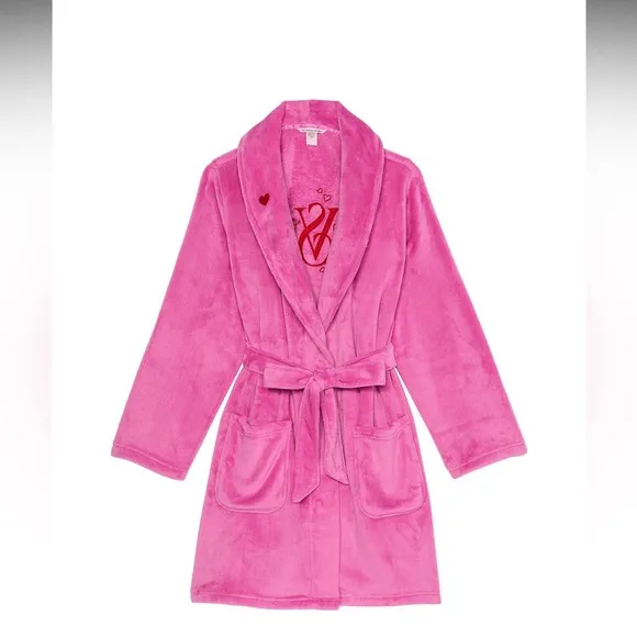 Victoria’s Secret pink peony 💘 sexy cozy soft short robe size M/L 🤍🩷💕💌💋✨