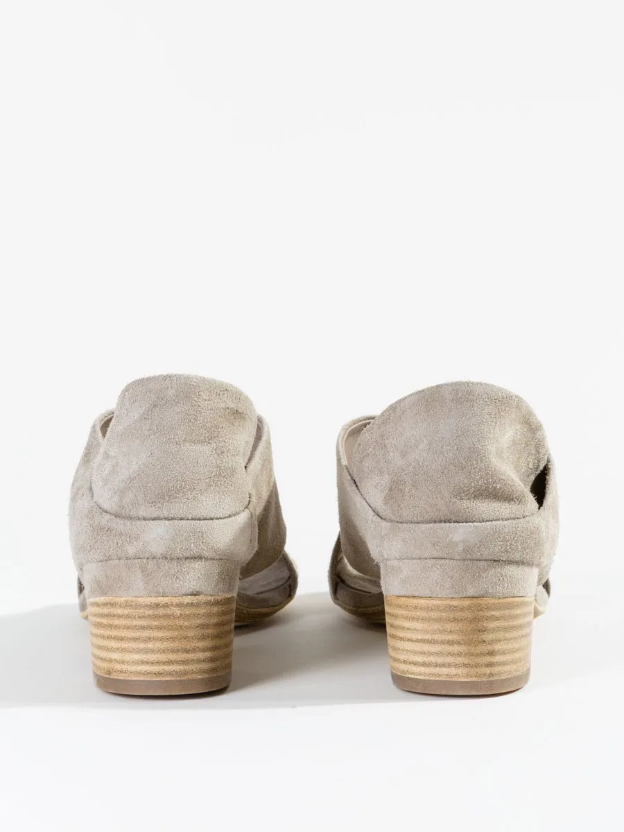 violet sandal - suede