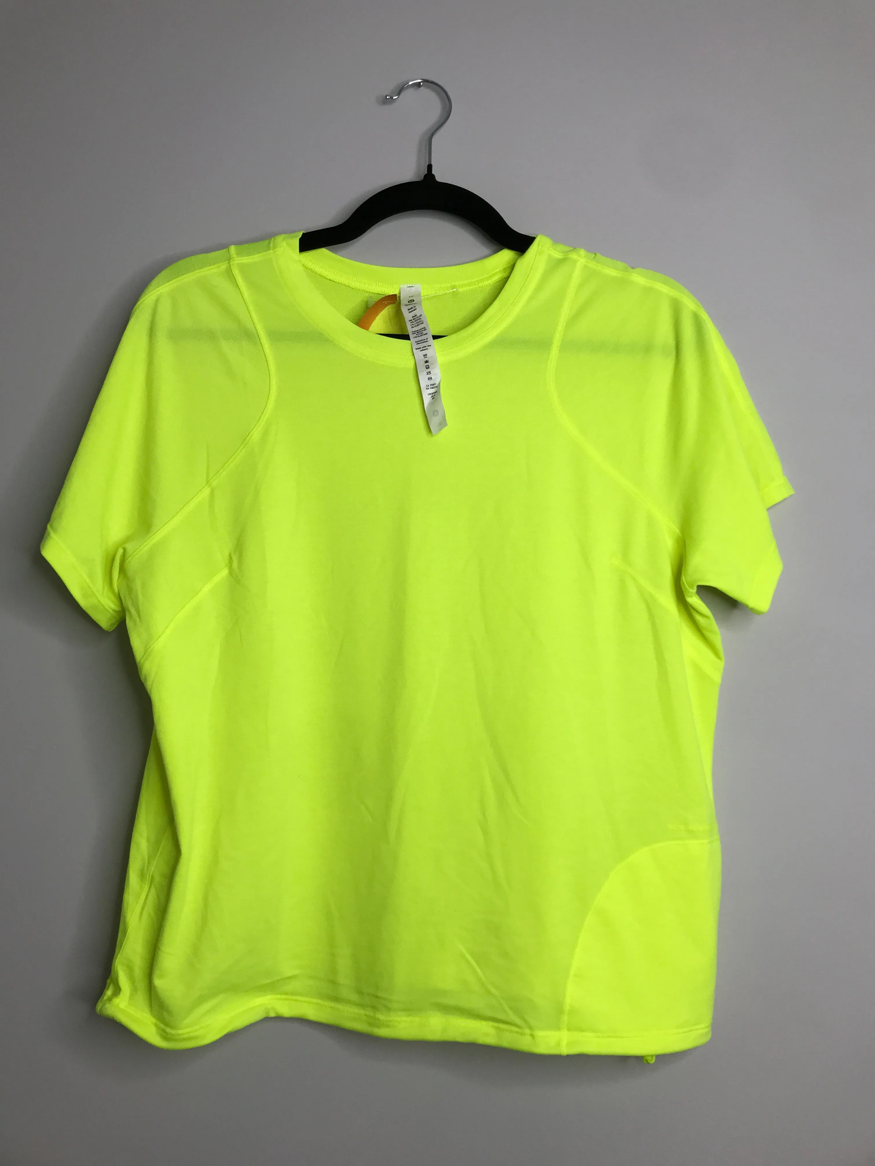 Womens Size 10 Misses Yellow lululemon Athletic Top