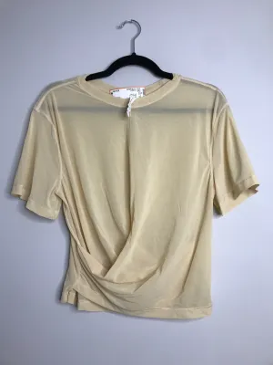 Womens Size 6 Misses Cream lululemon Athletic Top