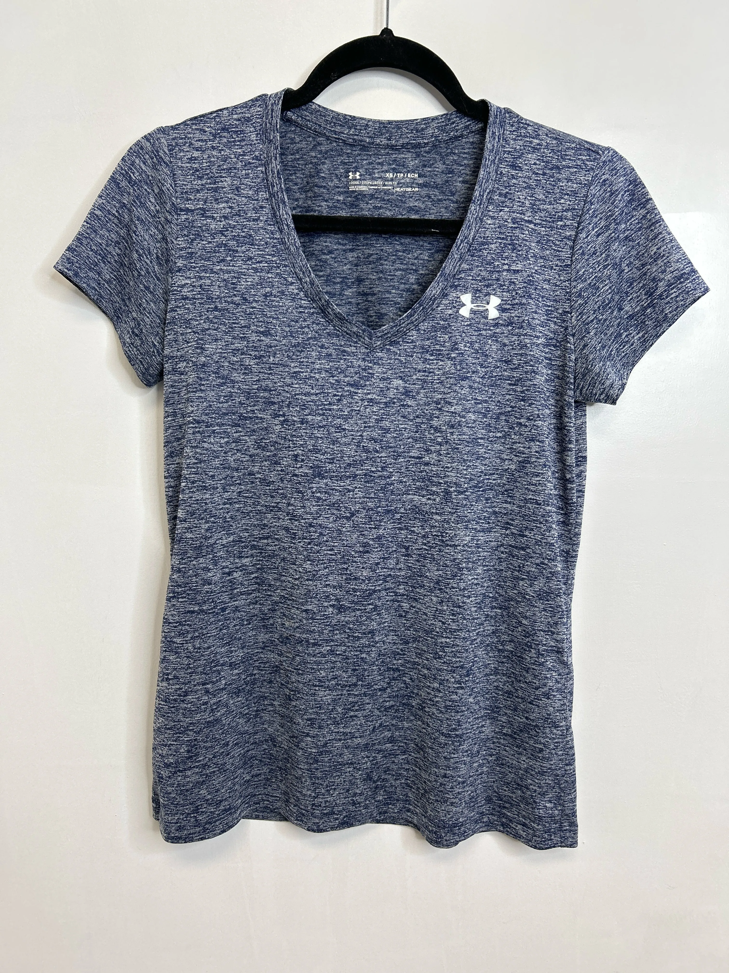 Womens Size XSm Misses Navy UA Athletic Top