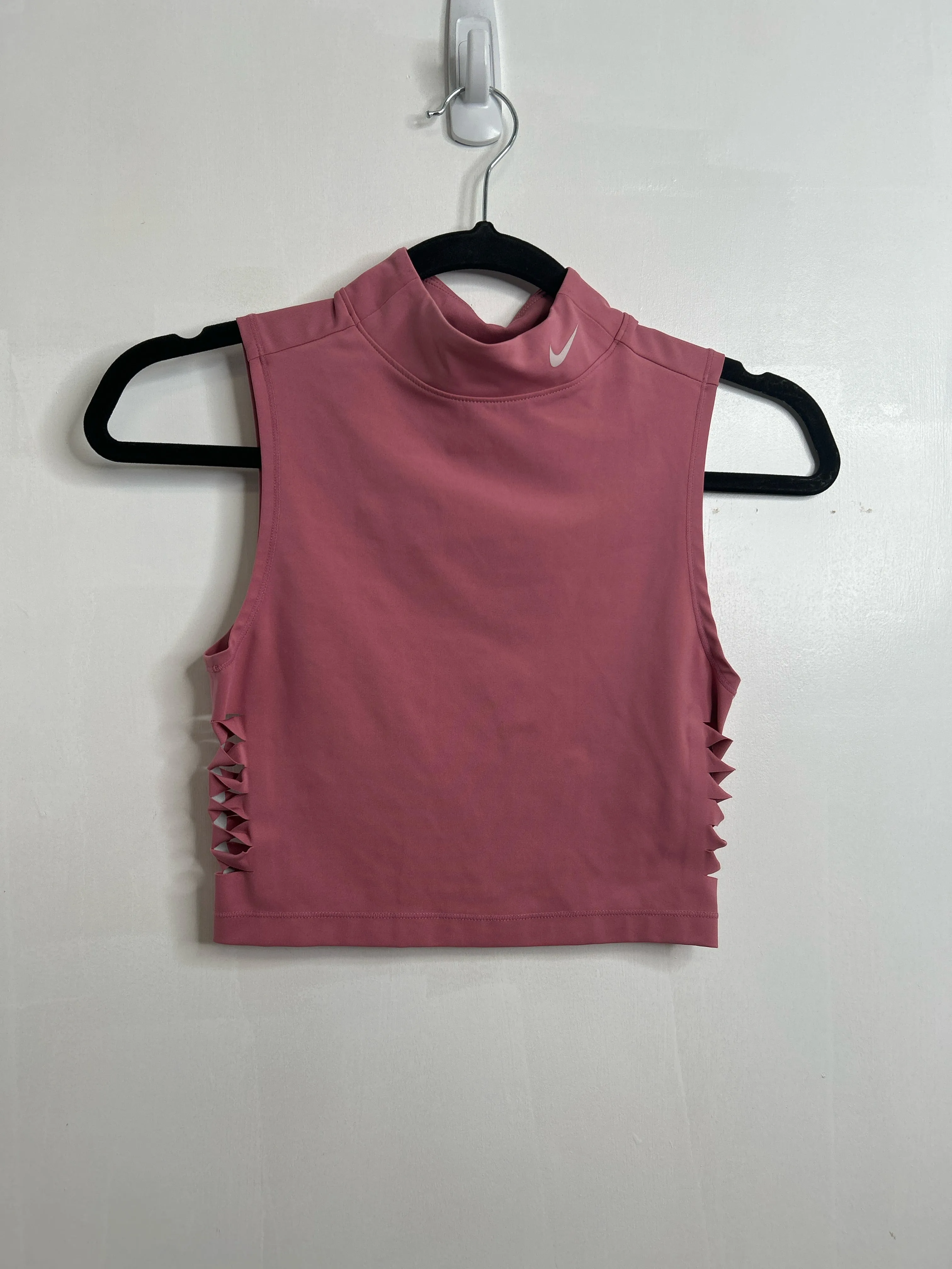 Womens Size XSm Misses Pink Nike Athletic Top